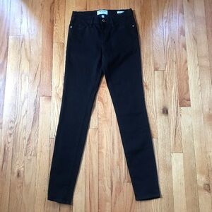 Frame Denim Black Le Skinny de Jeanne 25